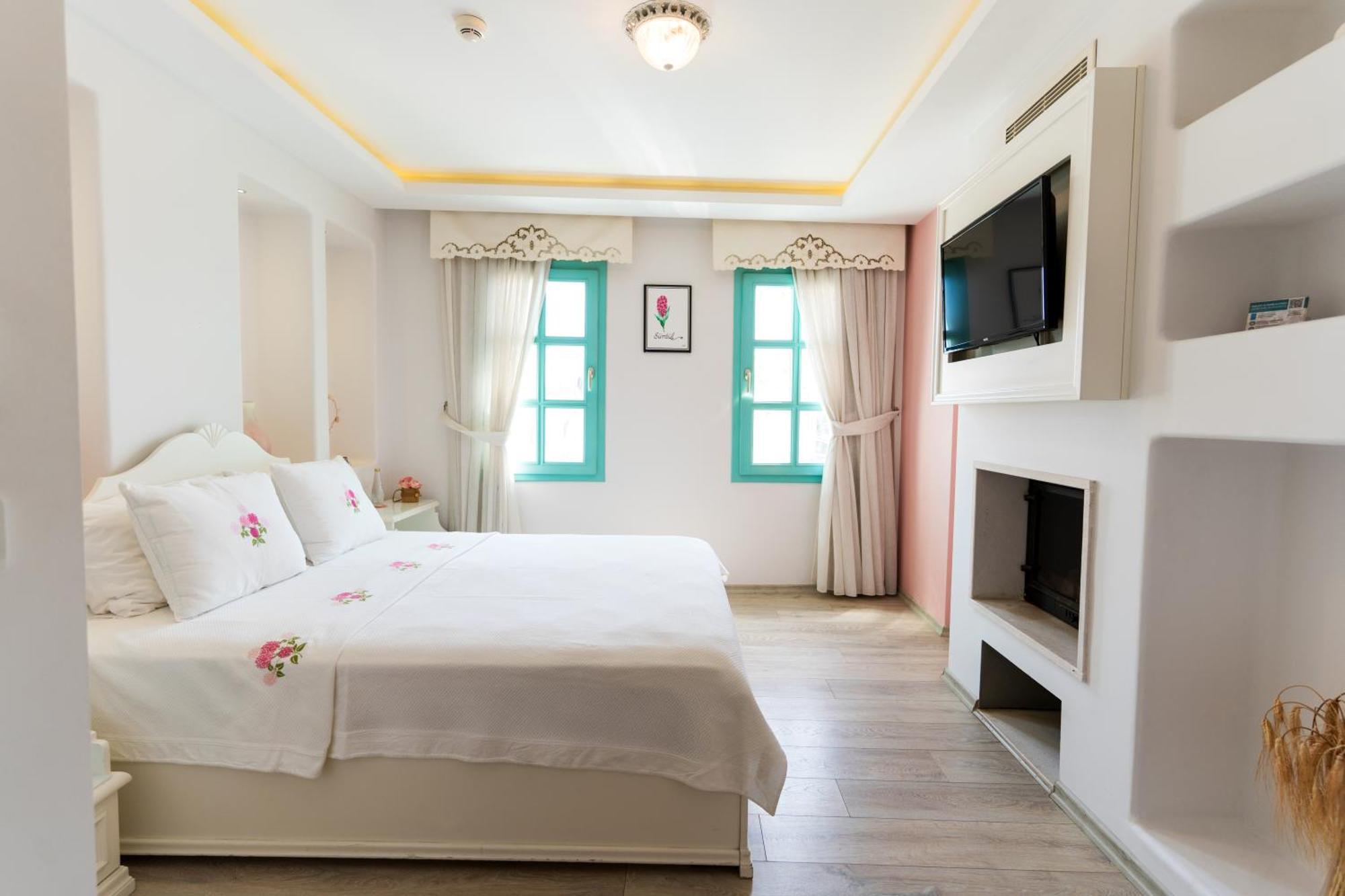 Sigacik Gardenya Buti̇K Otel Exterior foto